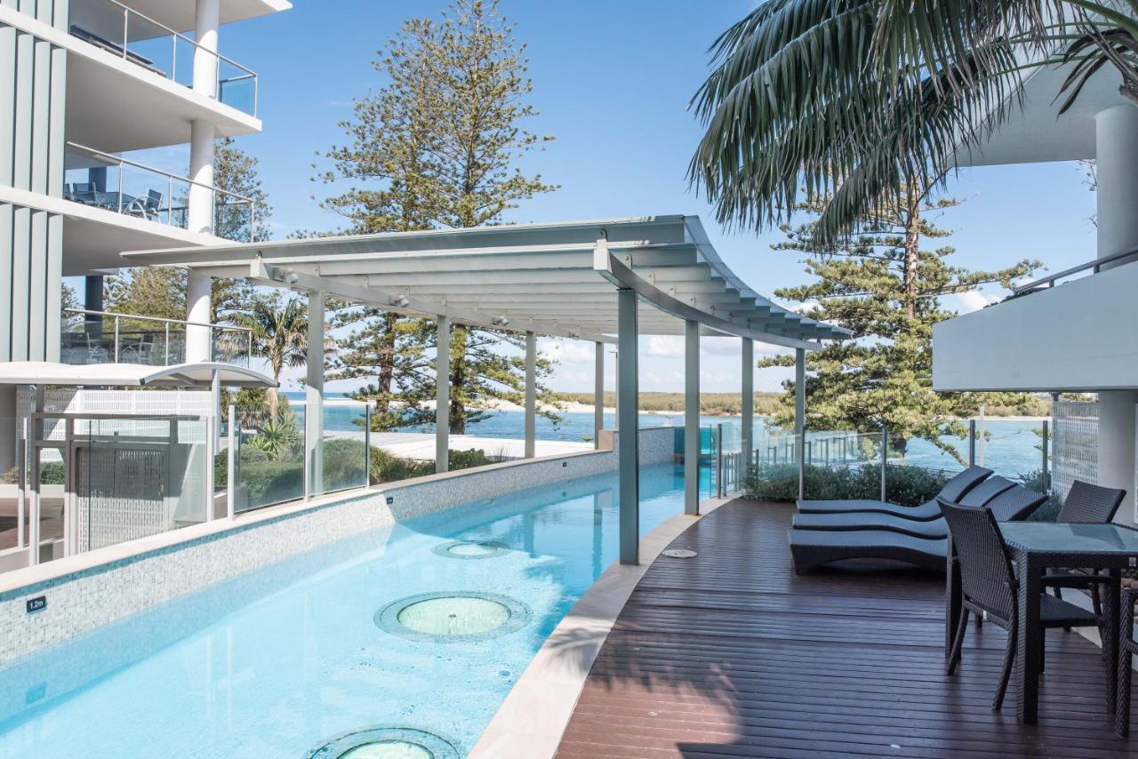 Rumba Beach Resort Caloundra Exterior photo The pool at the W Hotel