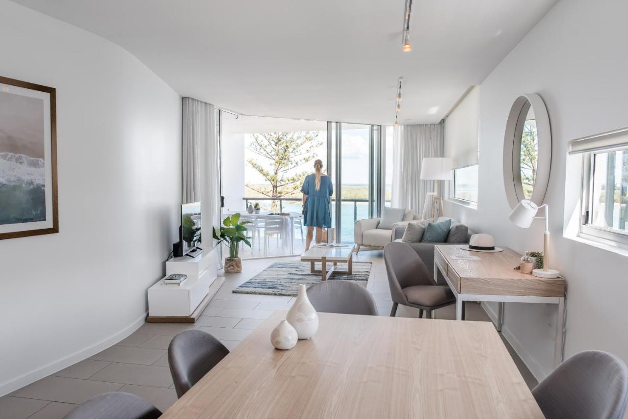 Rumba Beach Resort Caloundra Exterior photo The interior of a typical apartment
